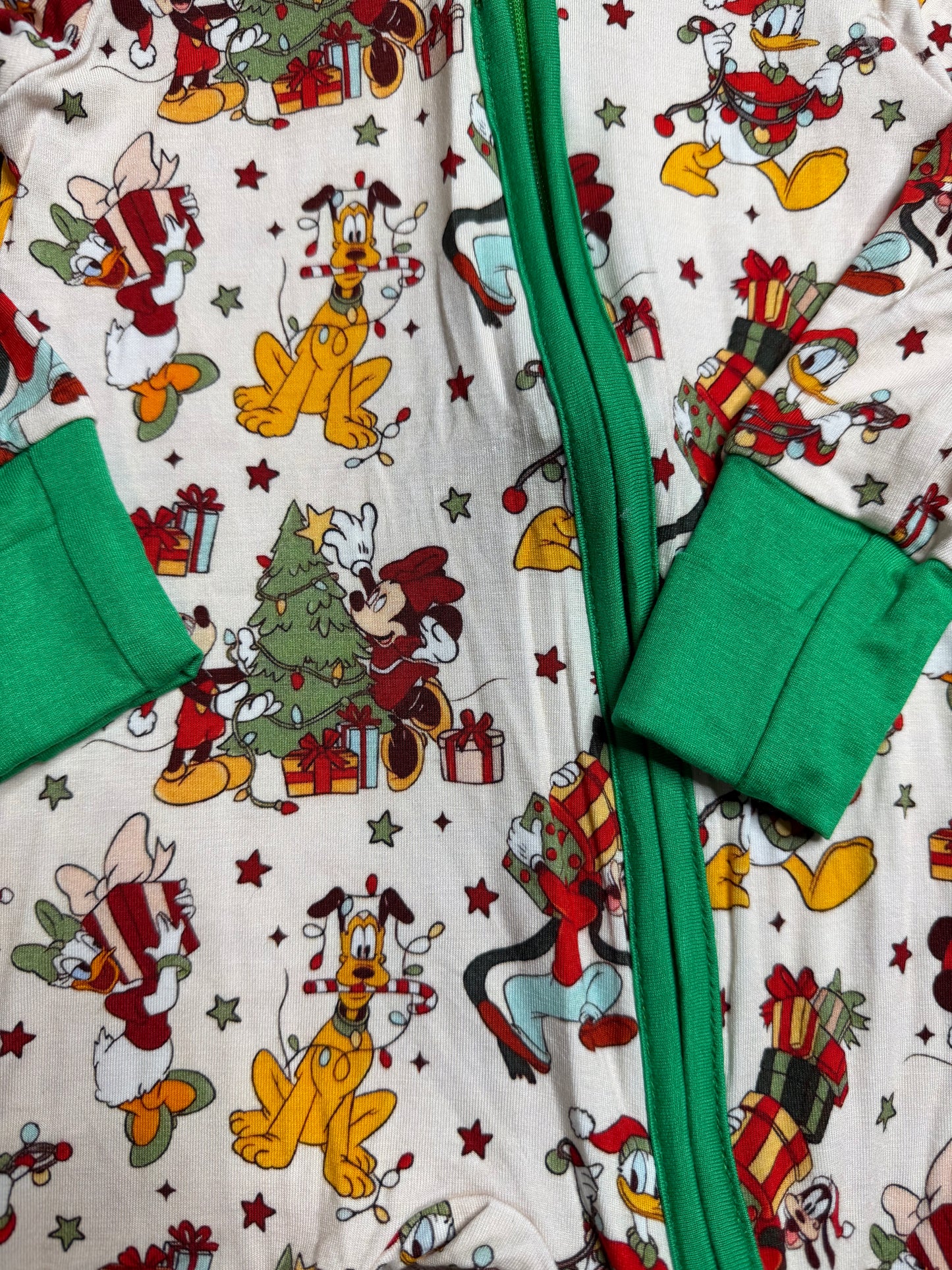 Mouse Presents Sleeper