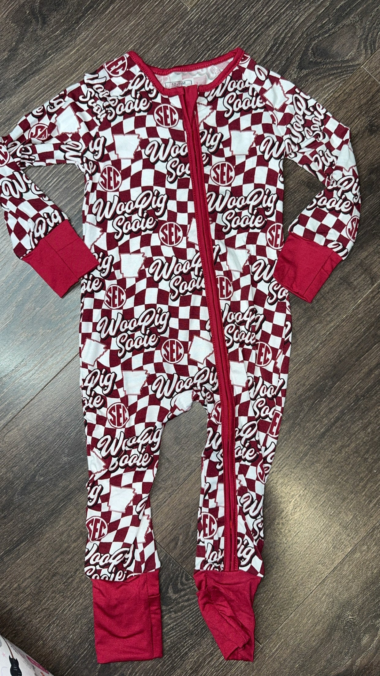 SEC - Woo Pig Sleeper