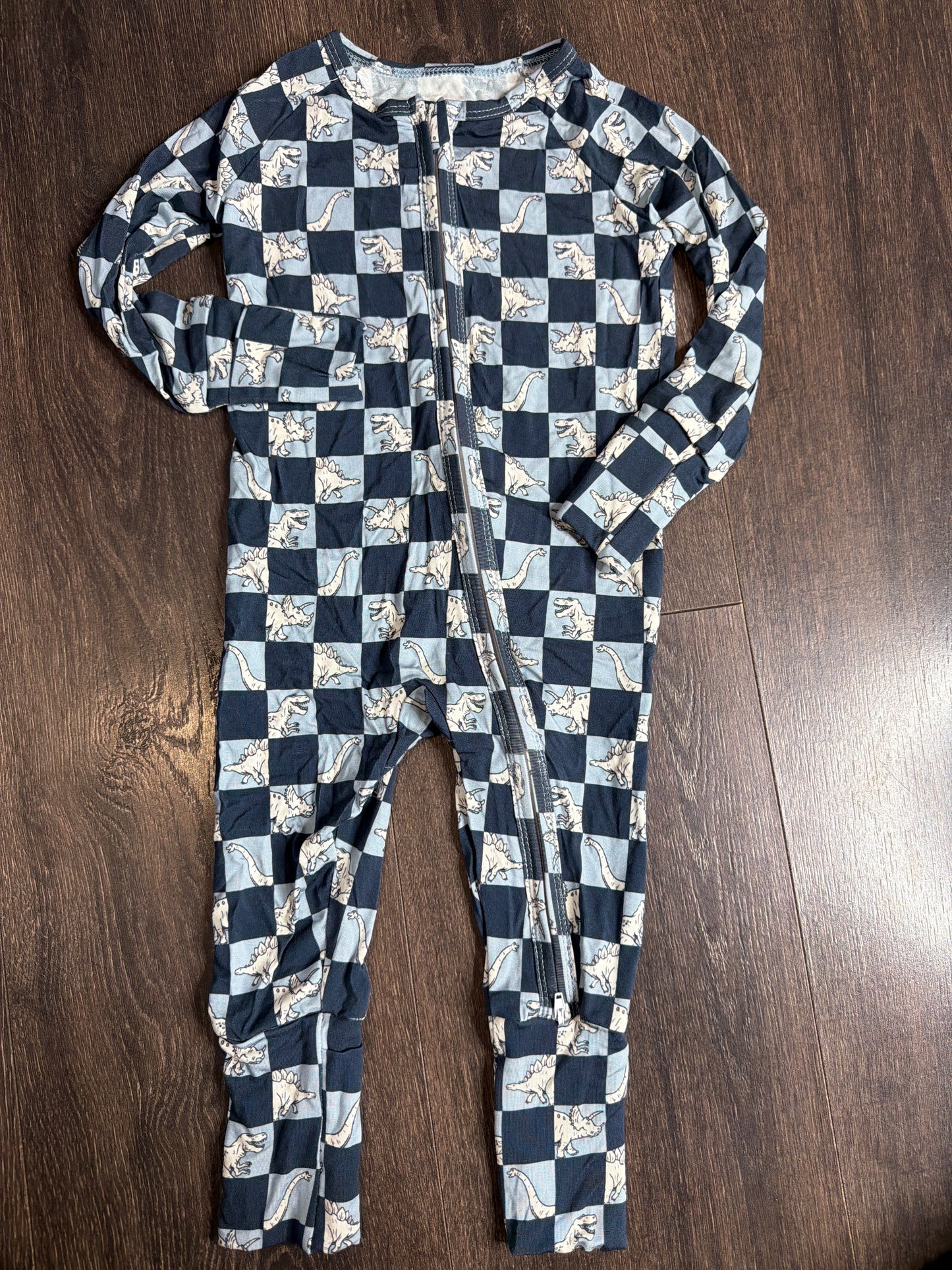 Checkered Dino sleeper