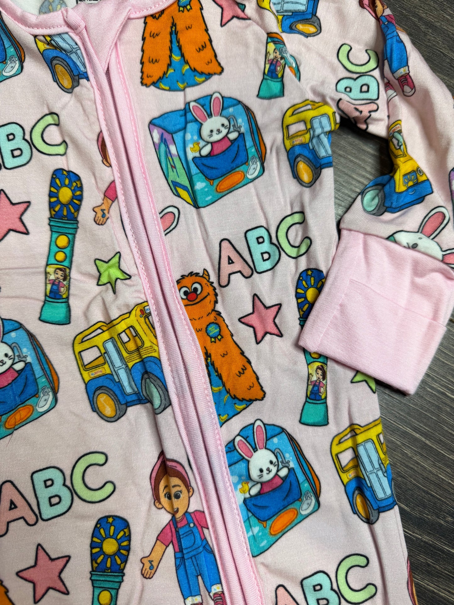 Rachel Basics Sleeper